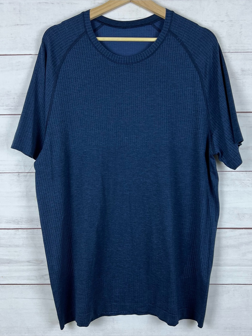 Lululemon Metal Vent Tech Short Sleeve Shirt Blue Mens XL